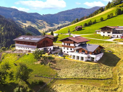 Bild 2 aus  Bio Bauernhof Oberbenk