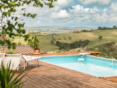 Bild 3 aus  Ferienwohnungen auf kleinem Reiterhof mit Pool