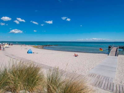 Idyllisches Strandleben in Rettin