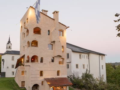 Bild 23 aus  Turm zu Schloss Schedling - Ferienwohnungen