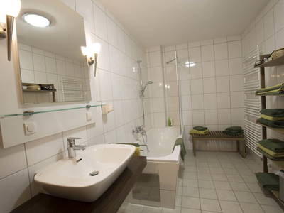 Bild 20 aus  Bonauerhof