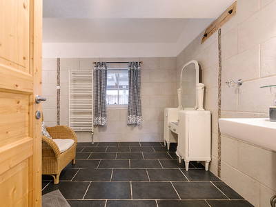 Bild 53 aus  Rinntaverne