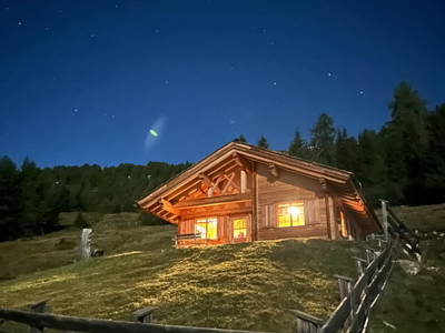 Bild 2 aus  Almhütte Huber