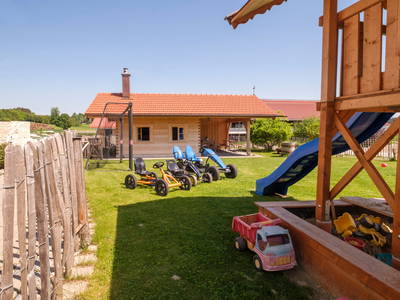 Fuhrpark für große und kleine Gäste