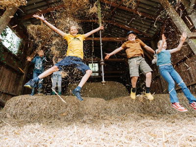 Spaß in der Strohscheune