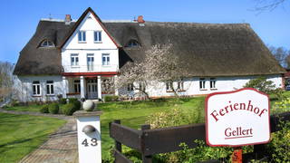 Ferienhof Gellert aus Balje
