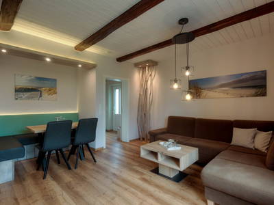 Ferienwohnung Wattenläuper hell und modern