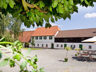 Bild 7 aus  Schlossgut - Franken