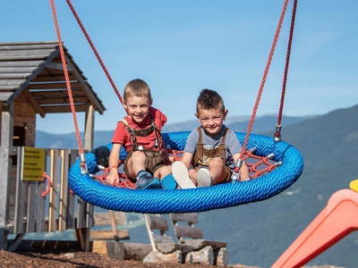 Bild 4 aus  Ban Rutzner (CIN Codex IT021011B5TZ9IFGUO)