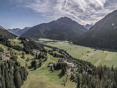 Bild 56 aus  Benglerwald Berg Chaletdorf