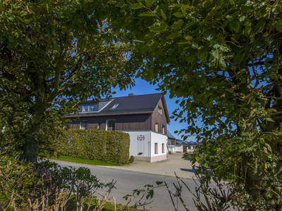 Bild 2 aus  Breuer-Hof