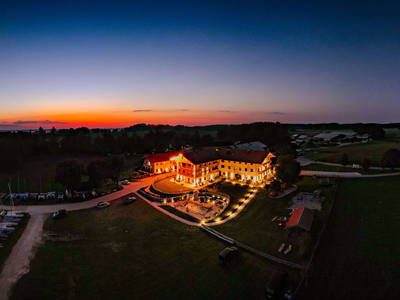 Unser Urlaubshof bei Nacht