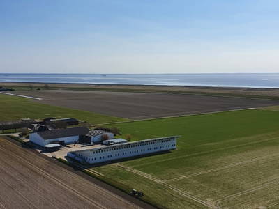 Ferienhof Krey von oben, ganz nah an der Elbmündung
