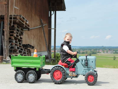 Bild 11 aus  "Schneiderhof"