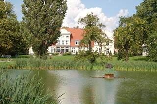 Ferien & Reiterhof Landgut Lischow aus Neuburg