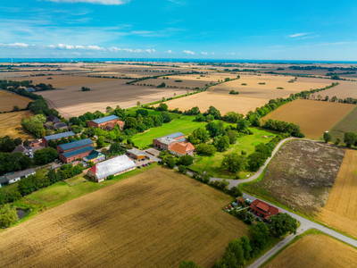 Luftaufnahme des Hofes