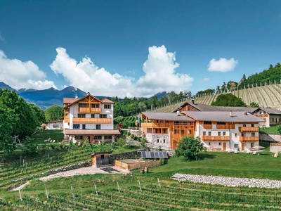 Bild 2 aus  Trinnerhof