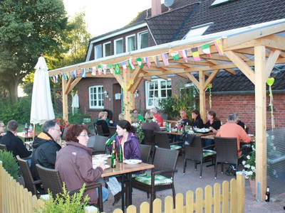 Gemeinsames Grillen auf der großen Terrasse