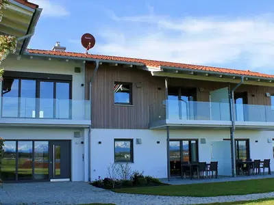 Bild 2 aus  Auf'm Hof