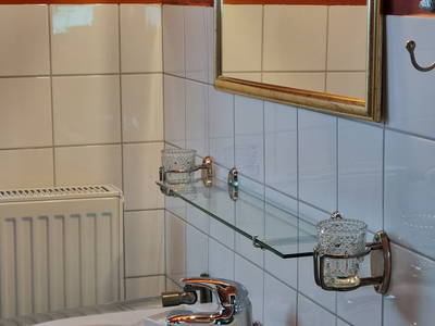 die kleine Toilette oben