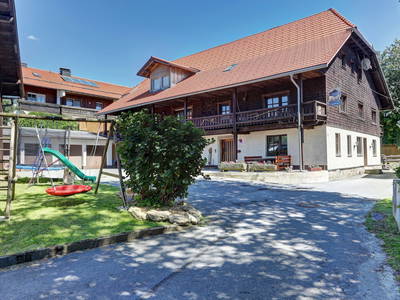 Bild 3 aus  Ferienhof Landhaus Guglhupf
