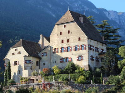 Bild 2 aus  Schloss Englar ****