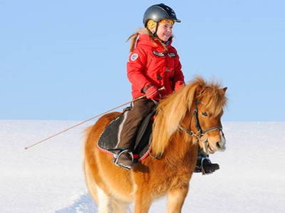 Hochgallinger Hof - Pony Lucca - Winter