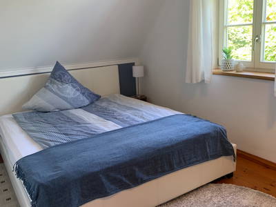 2. Schlafzimmer , 1,60 m Doppelbett