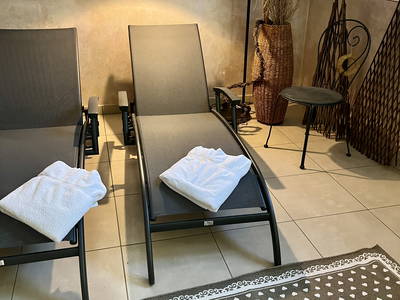 Bild 20 aus  Goldener Hahn - Hyggeliges Aparthotel mit Frühstücksbuffet, Pool & Sauna