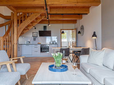 Bild 10 aus  Ostseeblick auf Gut Oehe