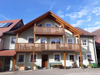 Bild 2 aus  Ferienhof Ott im Romantischen Franken bei Rothenburg o.d.T.