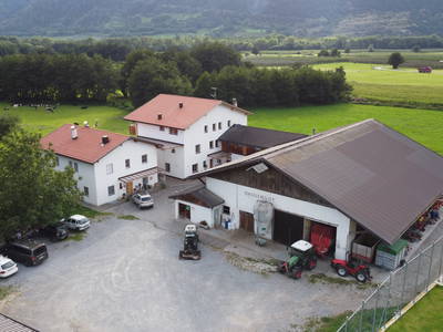 Bild 4 aus  Bioland Bauernhof Hausergut