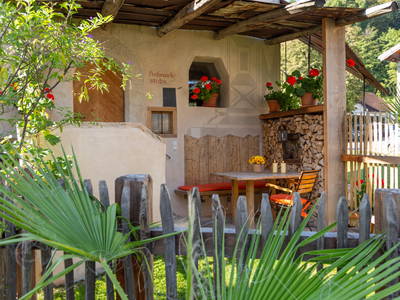 Bild 3 aus  Turm zu Schloss Schedling - Ferienwohnungen