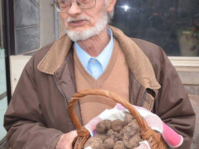 Der Trüffelmerkt von Lalbenque ist von November bis Ende Februar