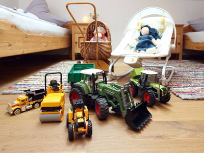 Bulldog, Puppenwage..Kinder sind herzlich willkommen