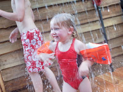 Auch Kinder lieben die Wiesenwellness