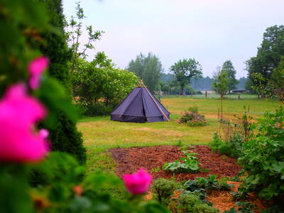 Zelten im Garten