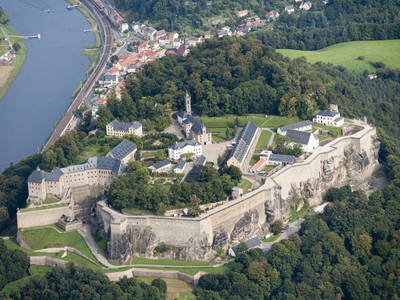 Bild 13 aus  Villa Elbufer