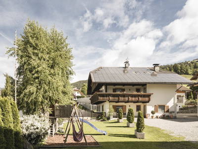 Bild 4 aus  Hannes Lechner Oberhuberhof   CIN: IT02075B5V2DK4HZF