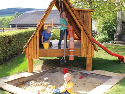 Bild 5 aus  Schellen Hof