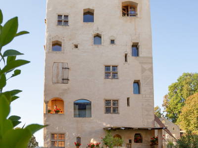 Bild 33 aus  Turm zu Schloss Schedling - Ferienwohnungen