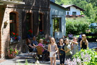 Hof Carmshausen & Pension Hotze aus Witzenhausen
