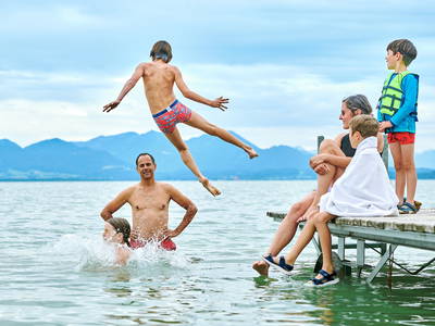 Von der Ferienwohnung direkt in den Chiemsee springen