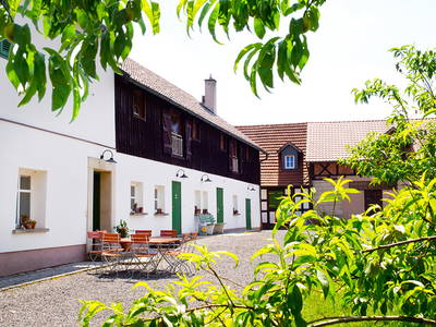 Bild 5 aus  Schlossgut - Franken