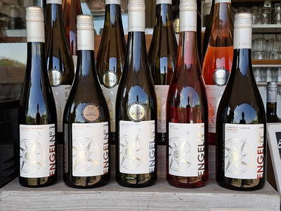 Unser Engel-No.1 - Wein _ wir sind stolz