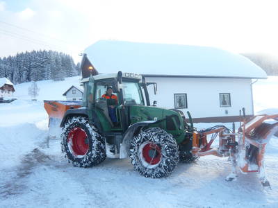 Schneeräumen um den Unterhöfenhof