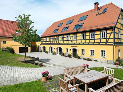 Bild 2 aus  Alter Gutshof Papstdorf in der Sächsischen Schweiz