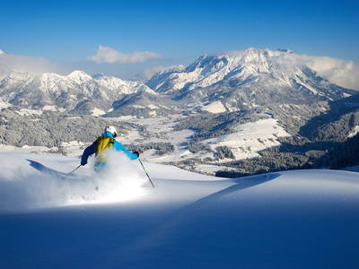 Bild 25 aus  Tiroler Bauernhaus ausgebaut zu einem exklusiven Chalet in den Kitzbüheler Alpen