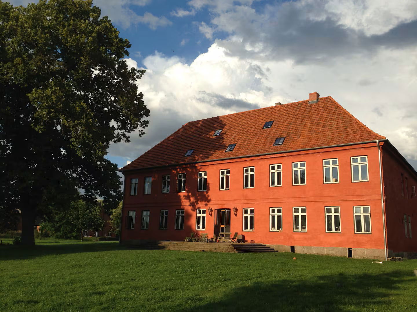 Gutshaus Rensow & Alte Schule