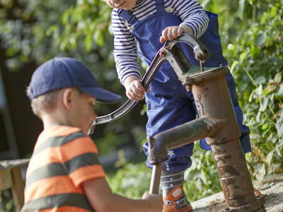 Wasserpumpe läuft immer